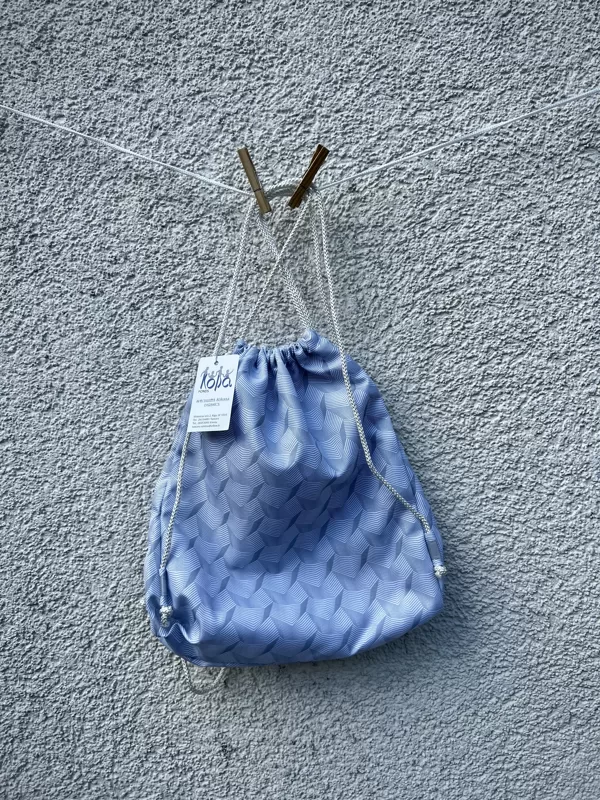 Ūdensnecaurlaidīgas mugursomiņas - 10 eur